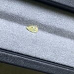 diamant poire fancy yellow
